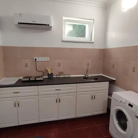 招待所 Rakos-patak Family House Garden & Free Parking