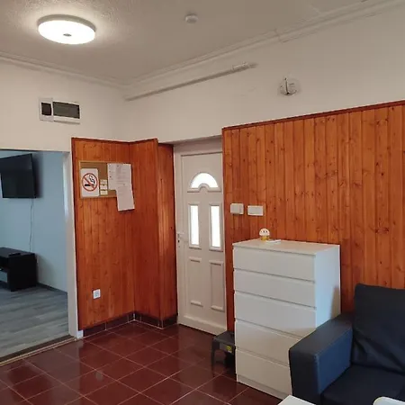 Rakos-patak Family House Pensjonat